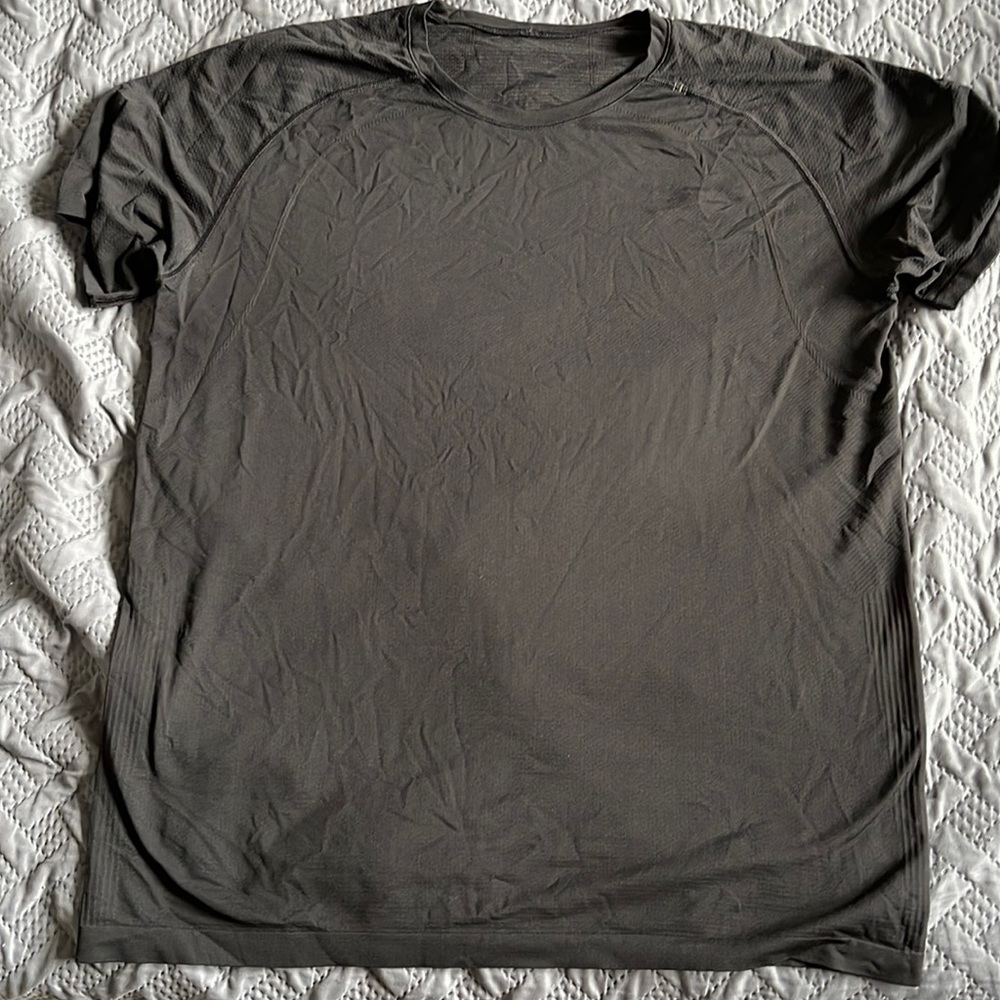 Lululemon metal vent tech 2.0